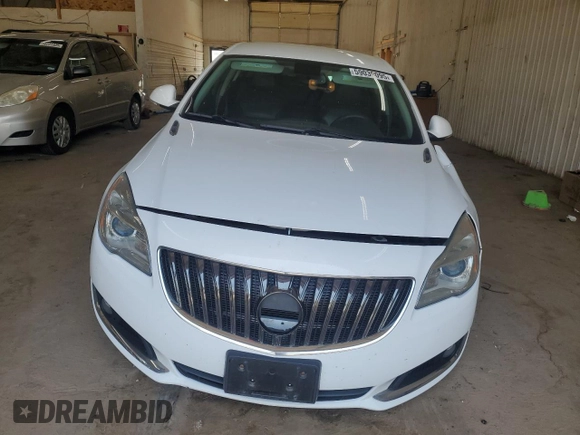 2017 Buick Regal Sport Touring z VIN 2G4GL5EX4H9103315, wystawiony jako Copart lot #59039095 z przebiegiem 125 409 mil mil oraz Szkoda całkowita • Salvage title. Historia ofert i sprzedaży dostępna na DreamBid. Obrazek 5.