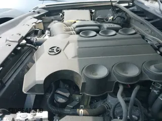 2019 Toyota 4Runner SR5 с VIN JTEBU5JR9K5677640, выставлен на аукционе IAAI как лот 42446075 с пробегом 105 129 миль миль и . История ставок и продаж доступна на DreamBid. Изображение 20.