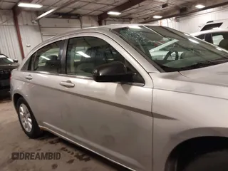 2008 Chrysler Sebring LX with VIN 1C3LC46K58N285060, listed as a IAAI auction lot 42002102 with 156,460 mi miles and . Bid and sale history available at DreamBid. Image 14.