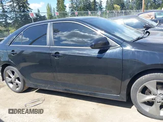 2014 Toyota Camry L with VIN 4T1BF1FK9EU400415, listed as a IAAI auction lot 42100726 with 91,278 mi miles. Bid and sale history available at carsss.com. Image 14.