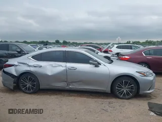 2022 Lexus ES 350 с VIN 58ADZ1B1XNU125658, выставлен на аукционе IAAI как лот 42380035 с пробегом 48 518 миль миль и . История ставок и продаж доступна на DreamBid. Изображение 13.