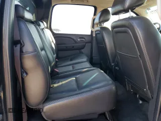 2010 Chevrolet Avalanche LTZ with VIN 3GNVKGE04AG277286, listed as a Copart auction lot 79065174 with 107,186 mi miles and Salvage Title. Bid and sale history available at DreamBid. Image 10.