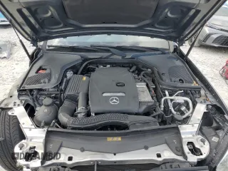 2018 Mercedes-Benz E-Class E 300 with VIN WDDZF4JB8JA376945, listed as a Copart auction lot 47423115 with 111,984 mi miles and Salvage Title. Bid and sale history available at carsss.com. Image 11.