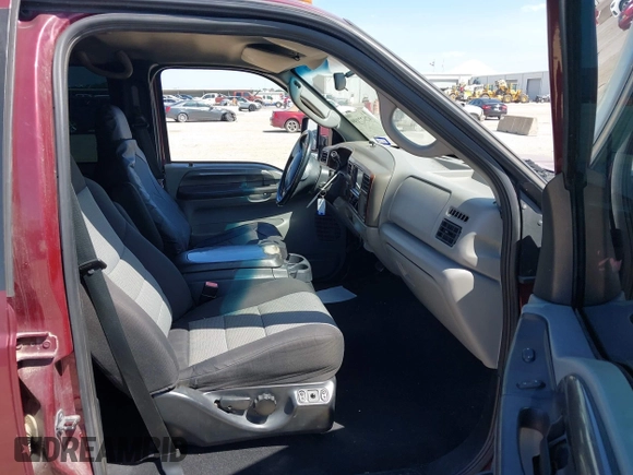 2000 Ford F-250 XL with VIN 1FTNW21FXYEB02830, listed as a IAAI auction lot 42627199 with 278,856 mi miles and . Bid and sale history available at DreamBid. Image 5.