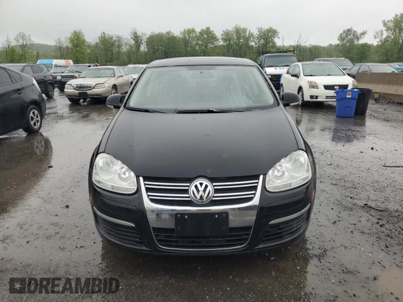 2010 Volkswagen Jetta SE z VIN 3VWRZ7AJ3AM139161, wystawiony jako Copart lot #56410925 z przebiegiem 78 317 mil mil oraz Czysty tytuł • Clean title. Historia ofert i sprzedaży dostępna na DreamBid. Obrazek 5.