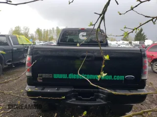 2003 Ford F-350 XL z VIN 1FTSW31P13EC37897, wystawiony jako Copart lot #50822185 z przebiegiem Nie podano mil oraz Czysty tytuł • Clean title. Historia ofert i sprzedaży dostępna na DreamBid. Obrazek 6.