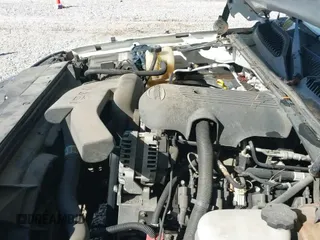 2005 Chevrolet Silverado 1500 LS с VIN 2GCEC13T951289657, выставлен на аукционе IAAI как лот 43475000 с пробегом 236 822 миль миль и . История ставок и продаж доступна на DreamBid. Изображение 12.