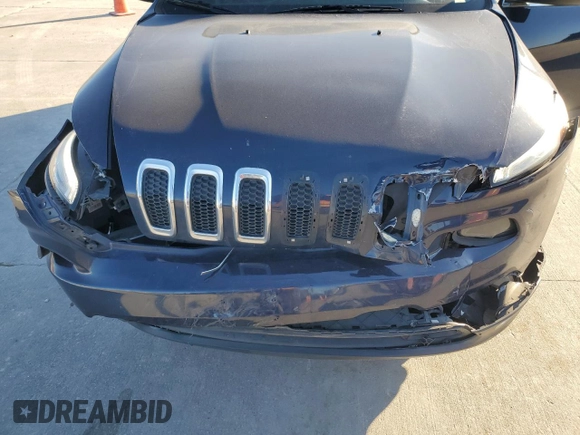 2016 Jeep Cherokee Altitude with VIN 1C4PJLCB5GW167861, listed as a Copart auction lot 88147725 with 131,598 mi miles and Salvage Title. Bid and sale history available at carsss.com. Image 12.