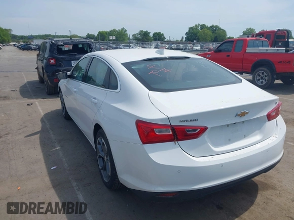 2024 Chevrolet Malibu LT with VIN 1G1ZD5ST5RF140452, listed as a IAAI auction lot 42174072 with 29,916 mi miles and . Bid and sale history available at DreamBid. Image 3.