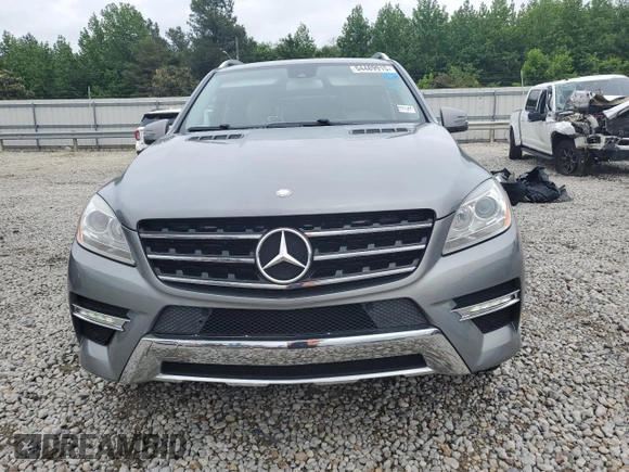 2015 Mercedes-Benz M 400 with VIN 4JGDA5GB0FA519003, listed as a Copart auction lot 54489915 with 149,796 mi miles and Clean Title. Bid and sale history available at DreamBid. Image 5.