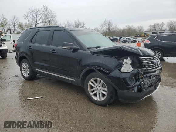 2017 Ford Explorer XLT with VIN 1FM5K7D89HGD19792, listed as a Copart auction lot 51812705 with 101,800 mi miles and Salvage Title. Bid and sale history available at DreamBid. Image 4.