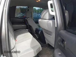 2012 Toyota Tundra z VIN 5TFUW5F10CX265994, wystawiony jako IAAI lot #42172968 z przebiegiem 197 493 mil mil oraz . Historia ofert i sprzedaży dostępna na DreamBid. Obrazek 8.