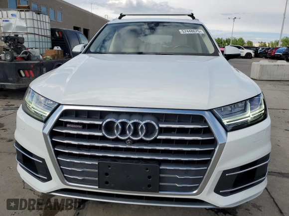 2019 Audi Q7 Premium Plus with VIN WA1LHAF75KD021660, listed as a Copart auction lot 57448675 with 70,411 mi miles and Salvage title. Bid and sale history available at DreamBid. Image 5.