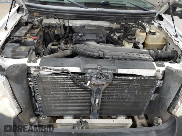 2007 Ford F-150 XL with VIN 1FTVX14527NA78614, listed as a Copart auction lot 45945555 with 297,404 mi miles and Salvage Title. Bid and sale history available at carsss.com. Image 13.