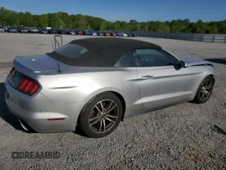 2016 Ford Mustang EcoBoost Premium z VIN 1FATP8UH9G5280947, wystawiony jako Copart lot #53451195 z przebiegiem 142 567 mil mil oraz Szkoda całkowita • Salvage title. Historia ofert i sprzedaży dostępna na DreamBid. Obrazek 3.