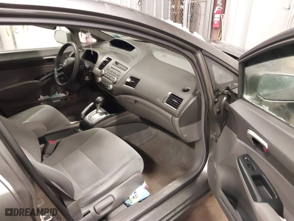 2007 Honda Civic Sdn LX with VIN 2HGFA165X7H311345, listed as a IAAI auction lot 41347507 with 109,411 mi miles. Bid and sale history available at carsss.com. Image 5.