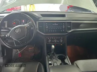 2019 Volkswagen Atlas SE z VIN 1V2WR2CA2KC522435, wystawiony jako Copart lot #53476545 z przebiegiem 154 951 mil mil oraz Czysty tytuł • Clean title. Historia ofert i sprzedaży dostępna na DreamBid. Obrazek 9.