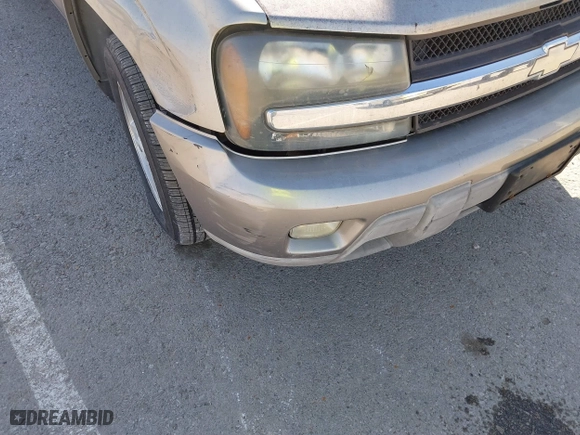 2003 Chevrolet TrailBlazer EXT LT with VIN 1GNES16S936226237, listed as a IAAI auction lot 41826283 with 178,197 mi miles. Bid and sale history available at carsss.com. Image 12.