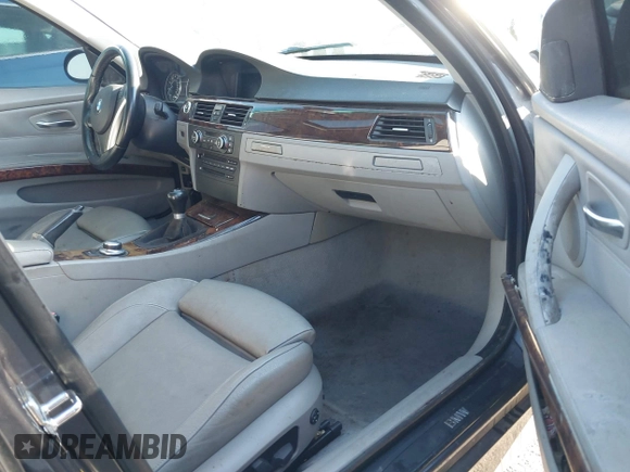 2007 BMW 3 Series 335i with VIN WBAVB73527VF50717, listed as a IAAI auction lot 41444849 with 1 mi miles. Bid and sale history available at carsss.com. Image 5.