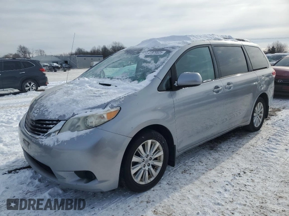 2012 Toyota Sienna LE with VIN 5TDJK3DC8CS041482, listed as a Copart auction lot 41979525 with 225,392 mi miles and Clean Title. Bid and sale history available at carsss.com. Image 1.
