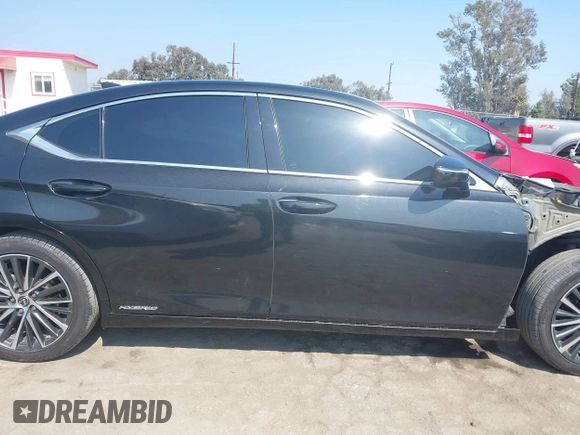 2022 Lexus ES 300h with VIN 58ADA1C10NU026319, listed as a IAAI auction lot 42139790 with 86,483 mi miles and . Bid and sale history available at DreamBid. Image 14.
