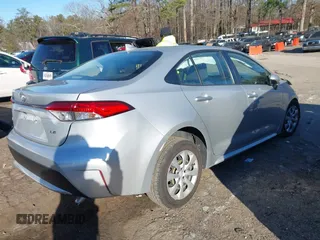 2020 Toyota Corolla LE with VIN JTDEPRAE7LJ113796, listed as a IAAI auction lot 41222712 with 1 mi miles. Bid and sale history available at carsss.com. Image 4.