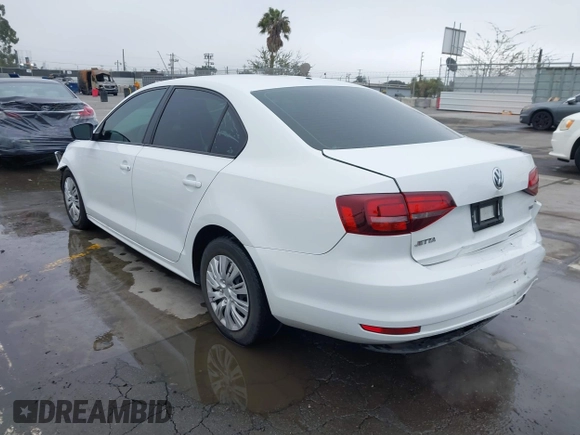 2016 Volkswagen Jetta Sedan 1.4T S w/Technology with VIN 3VW267AJ6GM237619, listed as a IAAI auction lot 41878297 with 124,887 mi miles. Bid and sale history available at carsss.com. Image 3.