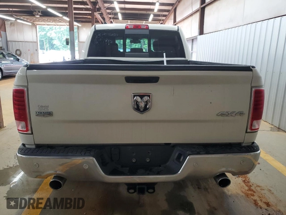 2016 Ram 1500 Laramie z VIN 1C6RR7VMXGS315525, wystawiony jako Copart lot #59046065 z przebiegiem 170 584 mil mil oraz Czysty tytuł • Clean title. Historia ofert i sprzedaży dostępna na DreamBid. Obrazek 6.