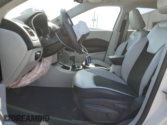 2021 Jeep Compass Altitude with VIN 3C4NJCBB7MT510177, listed as a Copart auction lot 55728605 with 62,197 mi miles and Non repairable. Bid and sale history available at DreamBid. Image 7.