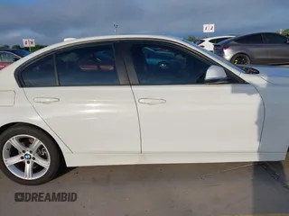 2015 BMW 3 Series 328i с VIN WBA3C1C59FK120021, выставлен на аукционе IAAI как лот 42579388 с пробегом 204 475 миль миль и . История ставок и продаж доступна на DreamBid. Изображение 13.
