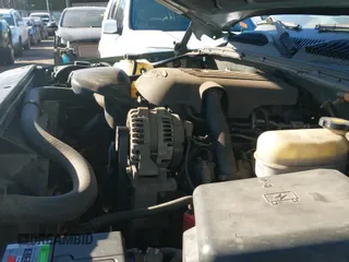 2006 GMC Sierra 1500 SL с VIN 2GTEK13V361342620, выставлен на аукционе IAAI как лот 41665576 с пробегом 168 717 миль миль и . История ставок и продаж доступна на DreamBid. Изображение 19.