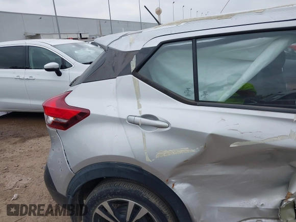 2018 Nissan Kicks SV with VIN 3N1CP5CU3JL513965, listed as a IAAI auction lot 41899403 with 22,086 mi miles and . Bid and sale history available at DreamBid. Image 19.