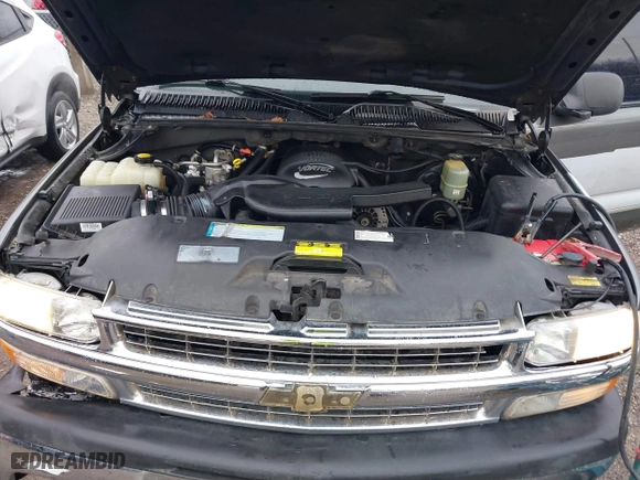 2001 Chevrolet Tahoe LT with VIN 1GNEK13T61J232455, listed as a IAAI auction lot 41208590 with 267,170 mi miles. Bid and sale history available at carsss.com. Image 10.