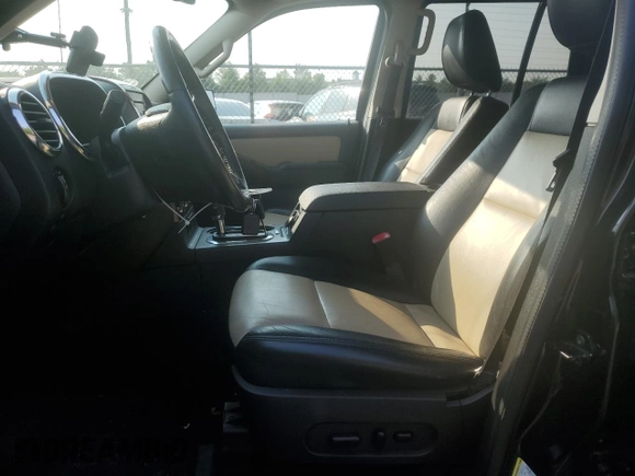 2010 Ford Explorer Eddie Bauer z VIN 1FMEU6EE0AUB13289, wystawiony jako Copart lot #60721705 z przebiegiem 133 740 mil mil oraz Czysty tytuł • Clean title. Historia ofert i sprzedaży dostępna na DreamBid. Obrazek 7.