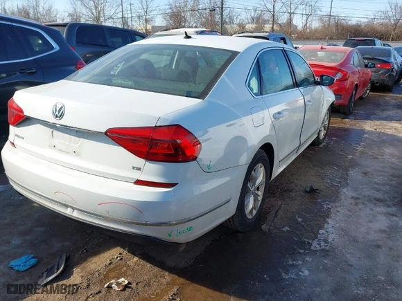 2016 Volkswagen Passat 1.8T S with VIN 1VWAS7A35GC015437, listed as a IAAI auction lot 41403316 with 167,873 mi miles. Bid and sale history available at carsss.com. Image 4.