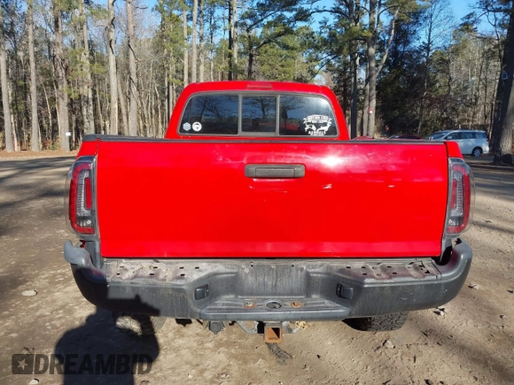2005 Toyota Tacoma with VIN 5TEUU42N75Z129611, listed as a IAAI auction lot 41353085 with 263,074 mi miles and . Bid and sale history available at DreamBid. Image 17.