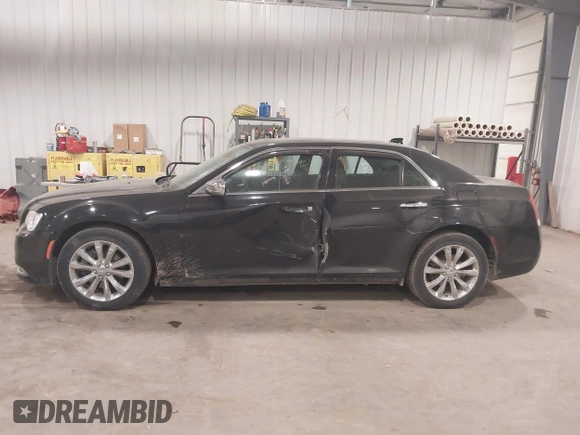 2017 Chrysler 300 with VIN 2C3CCAKG1HH566734, listed as a IAAI auction lot 41416637 with 235,828 mi miles. Bid and sale history available at carsss.com. Image 14.