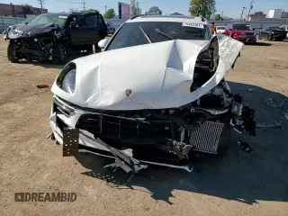 2018 Porsche Macan GTS with VIN WP1AG2A55JLB61657, listed as a Copart auction lot 76485304 with Not Provided miles and Salvage Title. Bid and sale history available at DreamBid. Image 11.