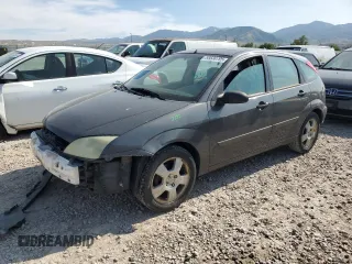 2005 Ford Focus S z VIN 3FAFP37N65R106247, wystawiony jako Copart lot #58830795 z przebiegiem 287 859 mil mil oraz Szkoda całkowita • Salvage title. Historia ofert i sprzedaży dostępna na DreamBid. Obrazek 1.