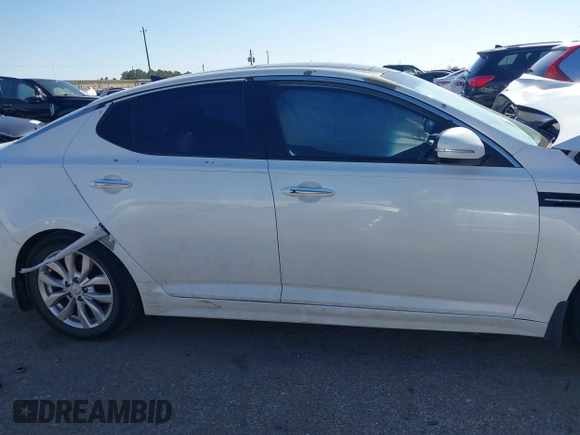 2015 Kia Optima EX with VIN 5XXGN4A73FG377402, listed as a IAAI auction lot 41209243 with 217,948 mi miles. Bid and sale history available at carsss.com. Image 13.