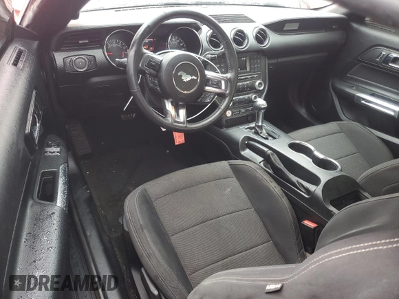 2017 Ford Mustang V6 с VIN 1FA6P8AM5H5209082, выставлен на аукционе Copart как лот 57883955 с пробегом 117 882 миль миль и Списание • Salvage title. История ставок и продаж доступна на DreamBid. Изображение 8.