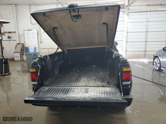 1999 Ford Ranger XLT with VIN 1FTZR15XXXTA73992, listed as a Copart auction lot 46547495 with 137,530 mi miles and Salvage Title. Bid and sale history available at carsss.com. Image 6.