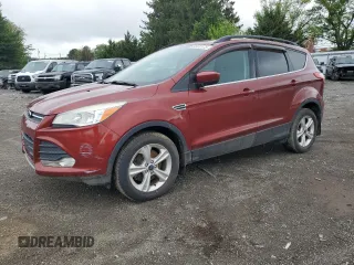 2014 Ford Escape SE with VIN 1FMCU9GX8EUB58526, listed as a Copart auction lot 55472175 with 121,642 mi miles and Clean Title. Bid and sale history available at DreamBid. Image 1.