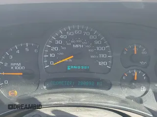 2003 Chevrolet Avalanche with VIN 3GNEK13TX3G263258, listed as a IAAI auction lot 41861349 with 200,892 mi miles. Bid and sale history available at carsss.com. Image 7.