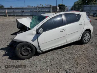 2013 Toyota Prius One z VIN JTDKDTB30D1552202, wystawiony jako Copart lot #56966135 z przebiegiem Nie podano mil oraz Szkoda całkowita • Salvage title. Historia ofert i sprzedaży dostępna na DreamBid. Obrazek 1.