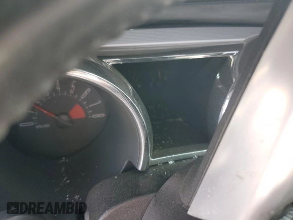2005 Ford Mustang GT Deluxe с VIN 1ZVHT85H455219333, выставлен на аукционе Copart как лот 60652925 с пробегом Не указан миль и Списание • Salvage title. История ставок и продаж доступна на DreamBid. Изображение 9.