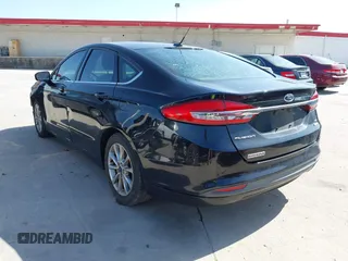 2017 Ford Fusion SE z VIN 3FA6P0HD6HR163041, wystawiony jako IAAI lot #42018701 z przebiegiem 124 271 mil mil oraz . Historia ofert i sprzedaży dostępna na DreamBid. Obrazek 3.