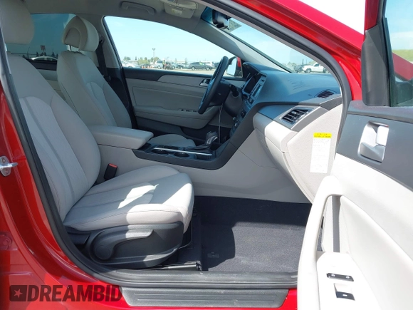 2016 Hyundai Sonata Hybrid SE with VIN KMHE24L18GA026079, listed as a IAAI auction lot 42051741 with 116,076 mi miles. Bid and sale history available at carsss.com. Image 5.