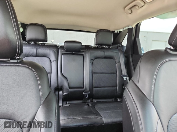 2020 Ford Escape Titanium z VIN 1FMCU9J91LUB53076, wystawiony jako Copart lot #64008765 z przebiegiem Nie podano mil oraz Nie do naprawy • Non repairable. Historia ofert i sprzedaży dostępna na DreamBid. Obrazek 10.