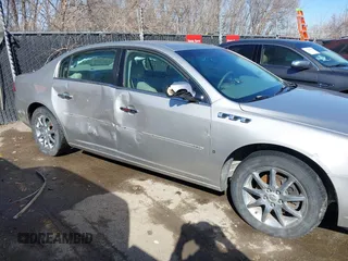 2007 Buick Lucerne V6 CXL with VIN 1G4HD57277U148897, listed as a IAAI auction lot 41743649 with 240,414 mi miles. Bid and sale history available at carsss.com. Image 6.